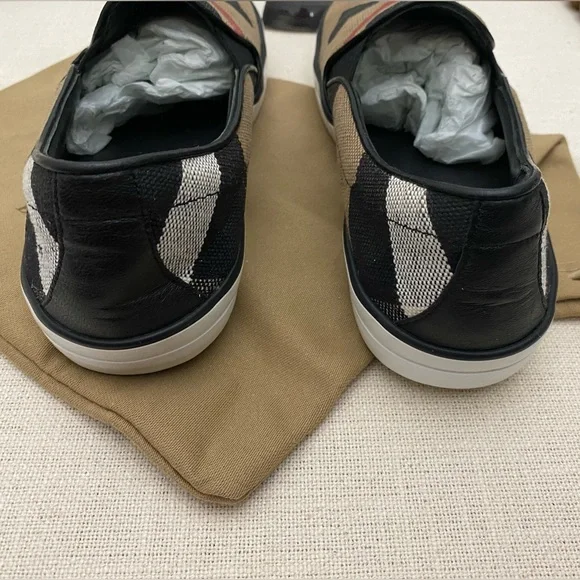 Burberry heart check Slip On Sneakers - Picture 4 of 6